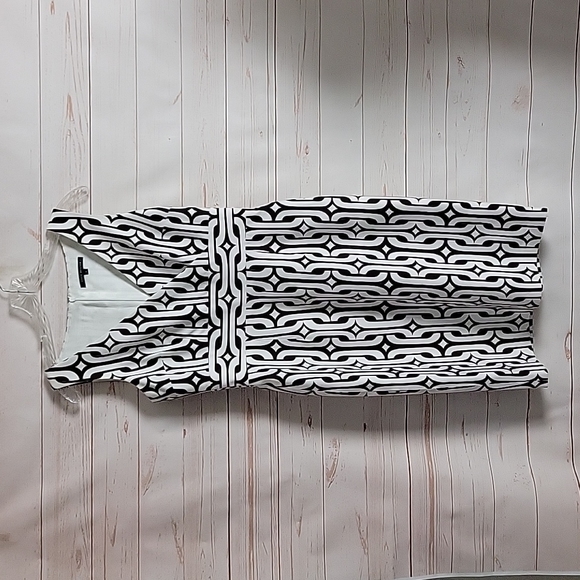 David Meister Brown White Sleeveless Sheath Knee Length Cocktail Dress S… - Picture 1 of 10